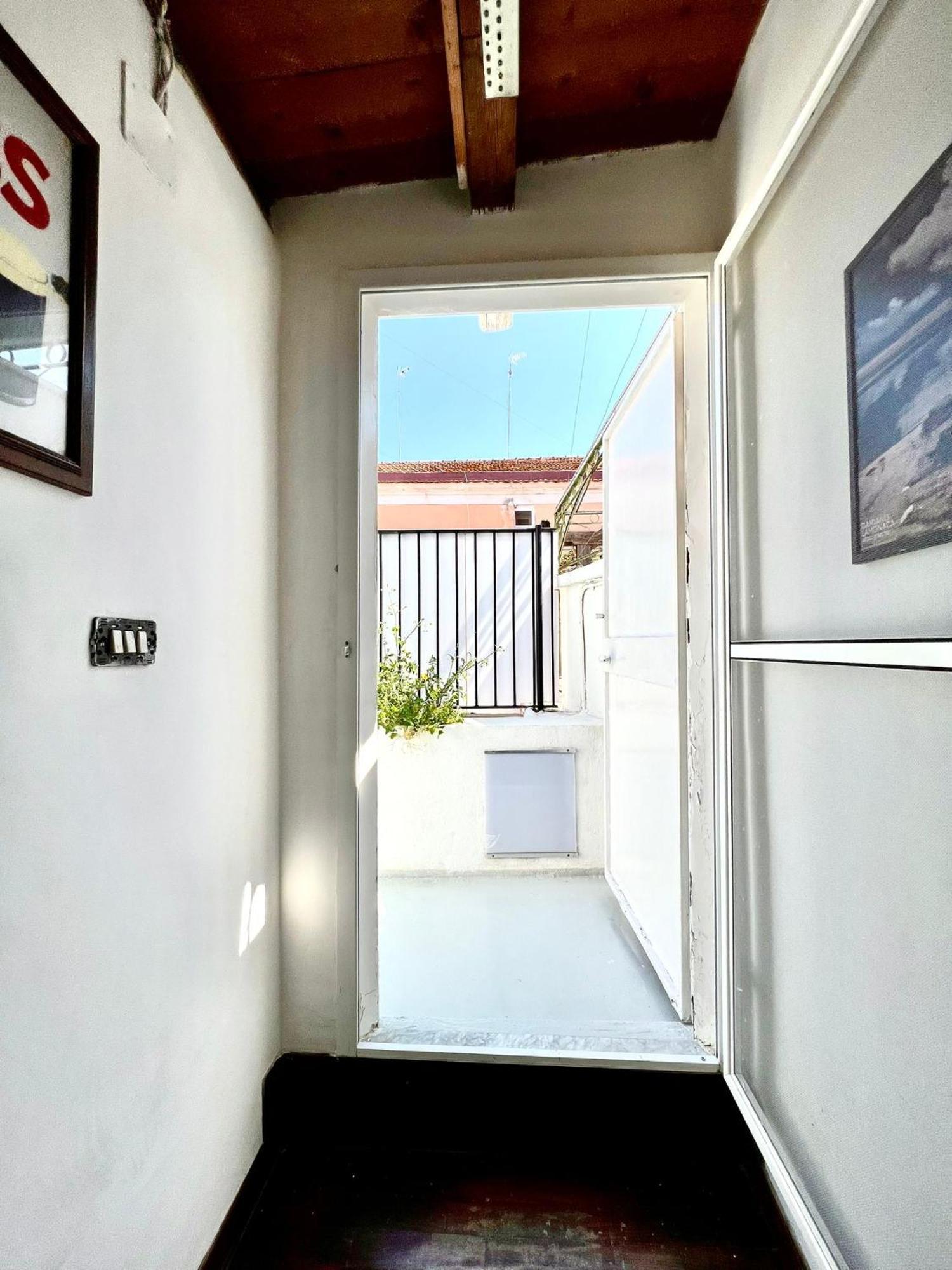 Saint Patrick Guest House Барлетта Экстерьер фото
