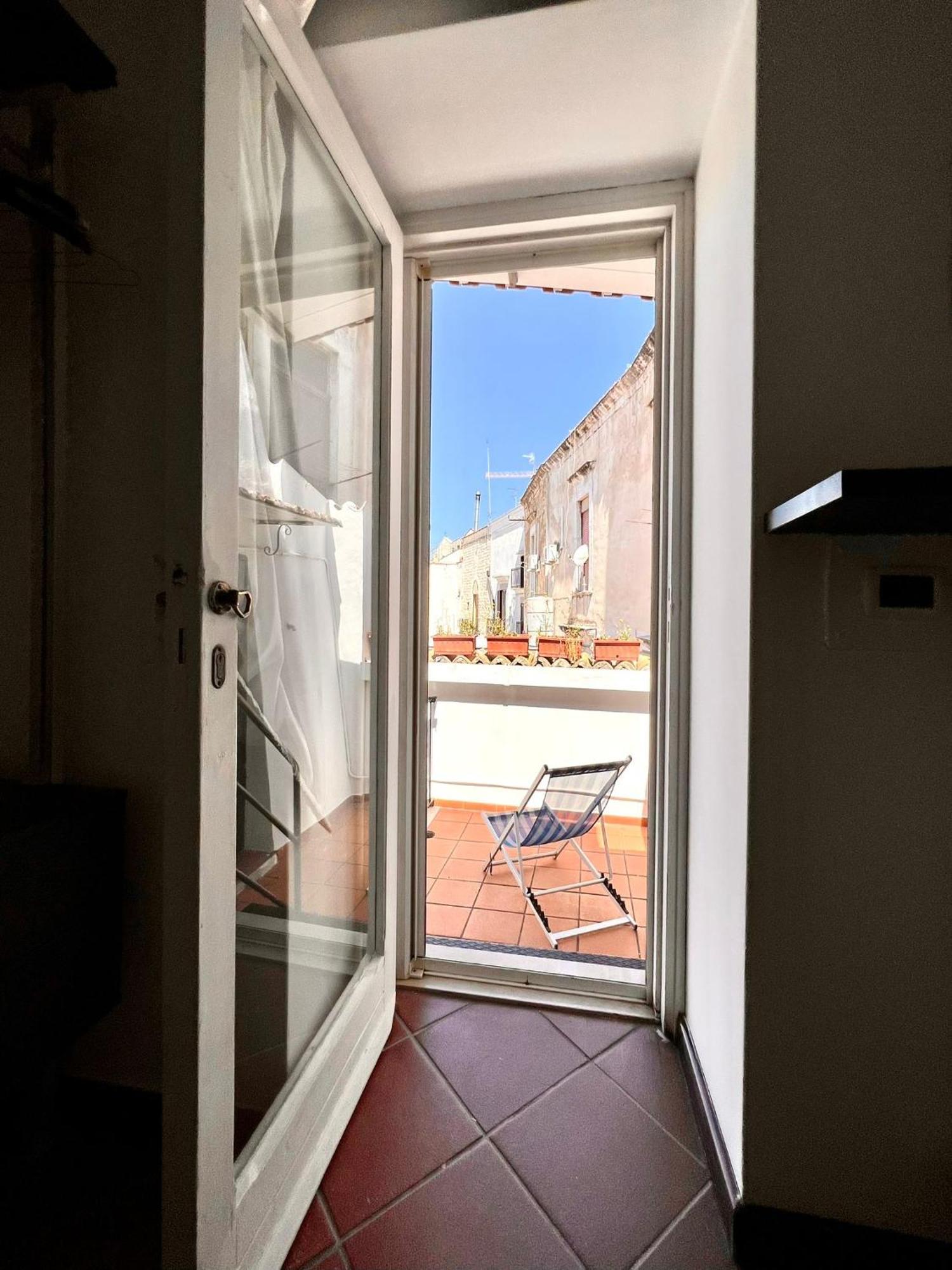 Saint Patrick Guest House Барлетта Экстерьер фото